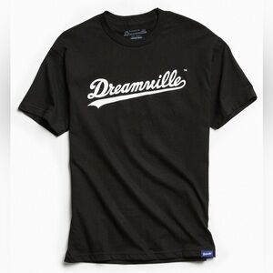 Dreamville T-shirt from Urban Outfitters Size Medium